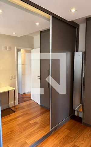 Apartamento à venda com 77m², 2 quartos e 2 vagas Apartamento à venda com 77m², 2 quartos e 2 vagasQuarto