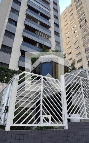 Apartamento à venda com 77m², 2 quartos e 2 vagas Apartamento à venda com 77m², 2 quartos e 2 vagasFachada