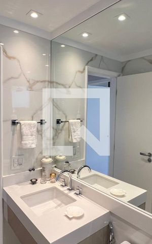 Apartamento à venda com 77m², 2 quartos e 2 vagas Apartamento à venda com 77m², 2 quartos e 2 vagasBanheiro