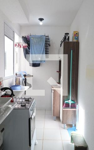 Apartamento à venda com 42m², 2 quartos e 1 vagaCozinha e Área de Serviço