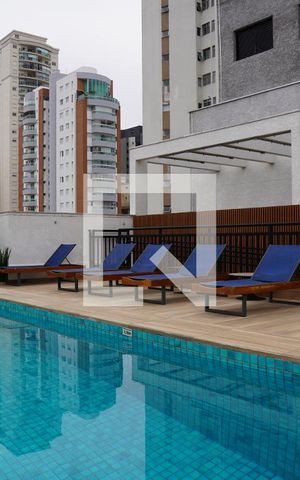 Studio à venda com 28m², 1 quarto e sem vagaPiscina