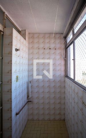 Apartamento à venda com 68m², 3 quartos e 1 vagaÁrea de Serviço