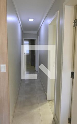 Apartamento para alugar com 105m², 3 quartos e 3 vagas Apartamento para alugar com 105m², 3 quartos e 3 vagasCorredor
