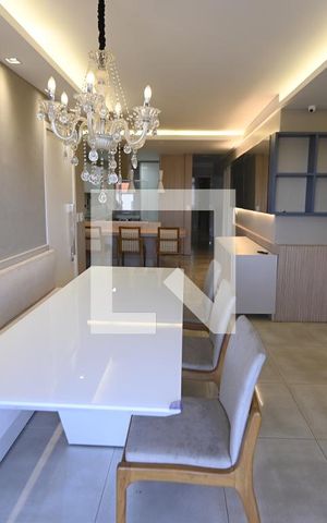 Apartamento para alugar com 105m², 3 quartos e 3 vagas Apartamento para alugar com 105m², 3 quartos e 3 vagasSala de Jantar