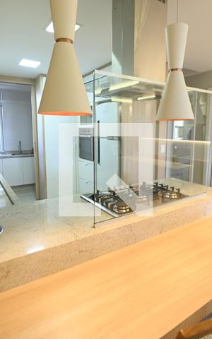 Apartamento para alugar com 105m², 3 quartos e 3 vagas Apartamento para alugar com 105m², 3 quartos e 3 vagasCozinha
