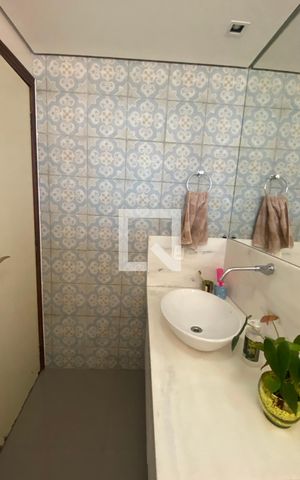 Apartamento à venda com 129m², 4 quartos e 2 vagas Apartamento à venda com 129m², 4 quartos e 2 vagasBanheiro Social