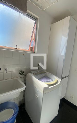 Apartamento à venda com 129m², 4 quartos e 2 vagas Apartamento à venda com 129m², 4 quartos e 2 vagasÁrea de Serviço