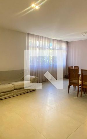 Apartamento à venda com 129m², 4 quartos e 2 vagas Apartamento à venda com 129m², 4 quartos e 2 vagasSala