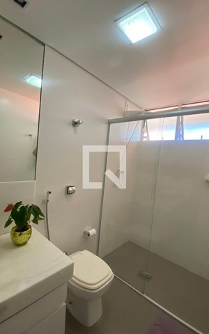 Apartamento à venda com 129m², 4 quartos e 2 vagas Apartamento à venda com 129m², 4 quartos e 2 vagasBanheiro Social