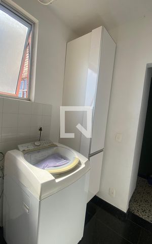 Apartamento à venda com 129m², 4 quartos e 2 vagas Apartamento à venda com 129m², 4 quartos e 2 vagasÁrea de Serviço
