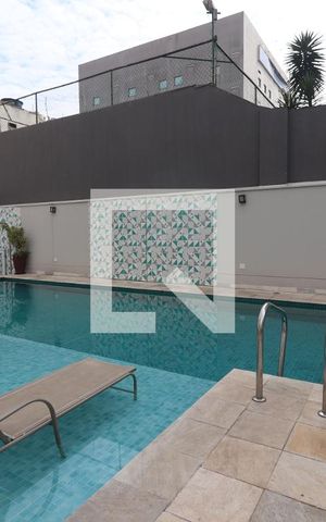 Apartamento à venda com 67m², 2 quartos e sem vagaÁrea comum - Piscina