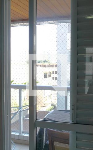 Apartamento à venda com 142m², 3 quartos e 2 vagasJanela Quarto 1