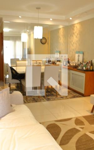 Apartamento à venda com 142m², 3 quartos e 2 vagasSala