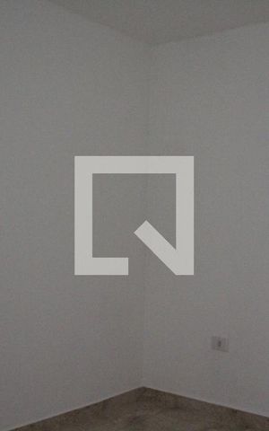 Apartamento para alugar com 28m², 1 quarto e sem vagaSala / Quarto