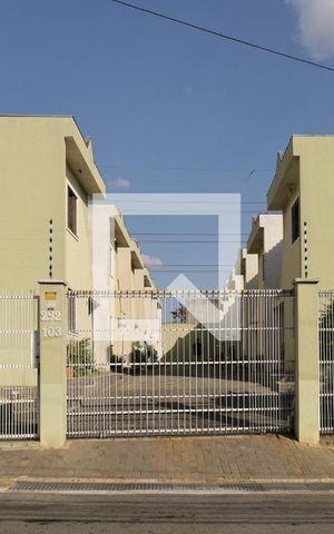 Casa de condomínio à venda com 80m², 2 quartos e 1 vaga Casa de condomínio à venda com 80m², 2 quartos e 1 vagaFachada do condomínio