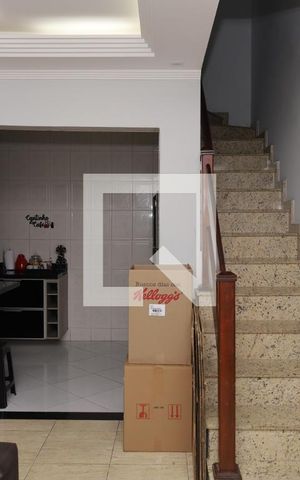 Casa de condomínio à venda com 80m², 2 quartos e 1 vagaSala