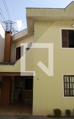 Casa de condomínio à venda com 80m², 2 quartos e 1 vagaFachada do imóvel