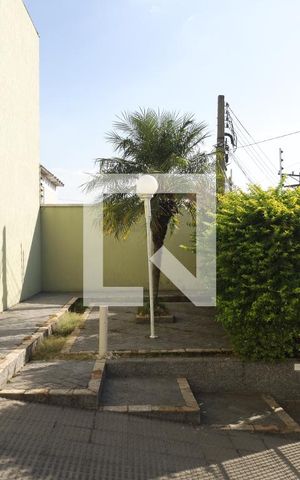 Casa de condomínio à venda com 80m², 2 quartos e 1 vagaÁrea comum