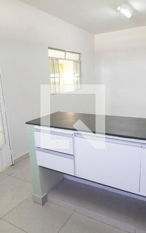 Casa para alugar com 130m², 3 quartos e 2 vagasCozinha