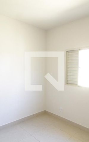 Casa para alugar com 130m², 3 quartos e 2 vagasQuarto 2