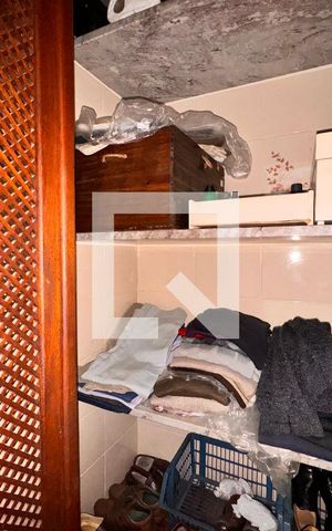 Casa à venda com 450m², 3 quartos e 8 vagas Casa à venda com 450m², 3 quartos e 8 vagasDespensa