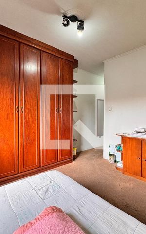 Casa à venda com 450m², 3 quartos e 8 vagas Casa à venda com 450m², 3 quartos e 8 vagasSuite 1