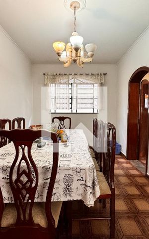 Casa à venda com 450m², 3 quartos e 8 vagas Casa à venda com 450m², 3 quartos e 8 vagasCopa 2