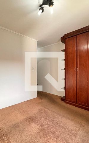 Casa à venda com 450m², 3 quartos e 8 vagas Casa à venda com 450m², 3 quartos e 8 vagasSuite 2
