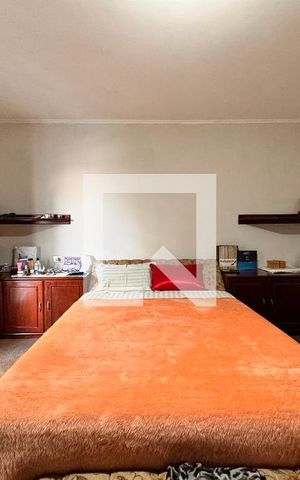 Casa à venda com 450m², 3 quartos e 8 vagas Casa à venda com 450m², 3 quartos e 8 vagasSuite 3