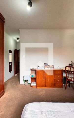 Casa à venda com 450m², 3 quartos e 8 vagas Casa à venda com 450m², 3 quartos e 8 vagasSuite 1