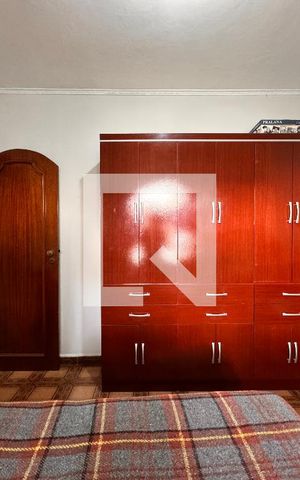 Casa à venda com 450m², 3 quartos e 8 vagas Casa à venda com 450m², 3 quartos e 8 vagasQuarto edícula