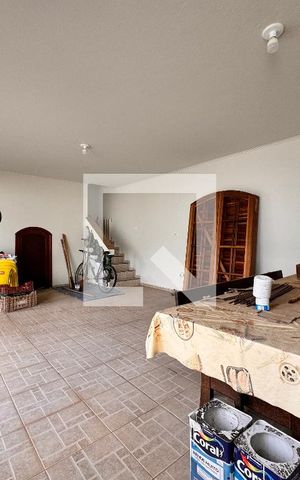 Casa à venda com 450m², 3 quartos e 8 vagas Casa à venda com 450m², 3 quartos e 8 vagasChurrasqueira