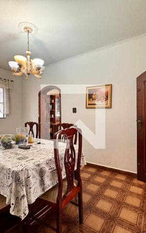 Casa à venda com 450m², 3 quartos e 8 vagas Casa à venda com 450m², 3 quartos e 8 vagasCopa 2