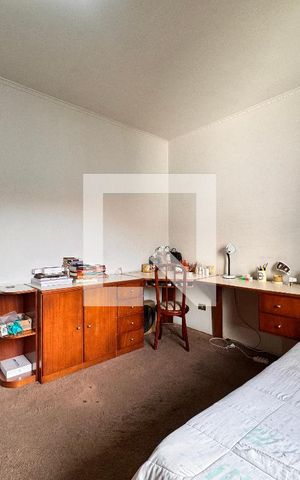 Casa à venda com 450m², 3 quartos e 8 vagas Casa à venda com 450m², 3 quartos e 8 vagasSuite 1