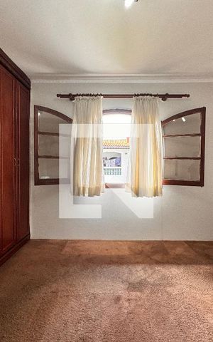 Casa à venda com 450m², 3 quartos e 8 vagas Casa à venda com 450m², 3 quartos e 8 vagasSuite 2