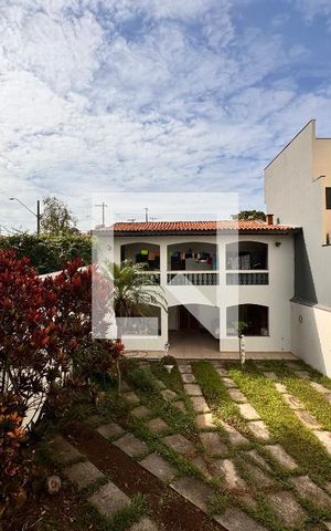 Casa à venda com 450m², 3 quartos e 8 vagas Casa à venda com 450m², 3 quartos e 8 vagasVista suíte 1