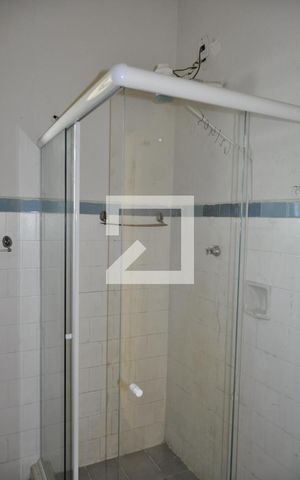 Apartamento à venda com 49m², 1 quarto e sem vagaBanheiro