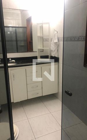 Casa à venda com 259m², 4 quartos e 4 vagas