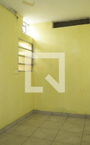 Casa para alugar com 75m², 2 quartos e sem vagaQuarto 1