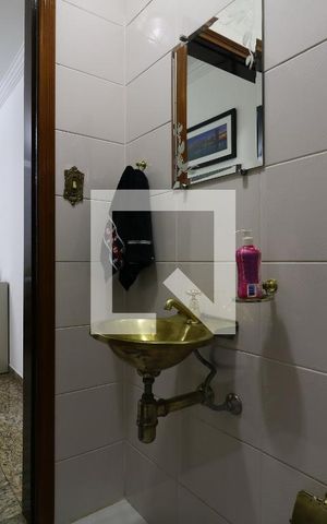 Casa à venda com 452m², 4 quartos e 12 vagasLavabo