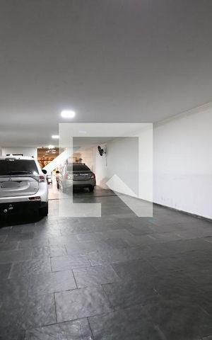 Casa à venda com 452m², 4 quartos e 12 vagasGaragem