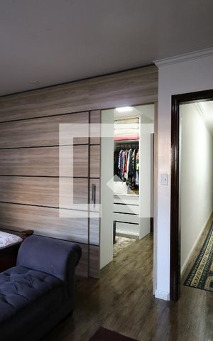 Casa à venda com 452m², 4 quartos e 12 vagasSuíte 4