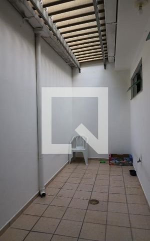 Casa à venda com 452m², 4 quartos e 12 vagasJardim de Inverno da Suíte 2