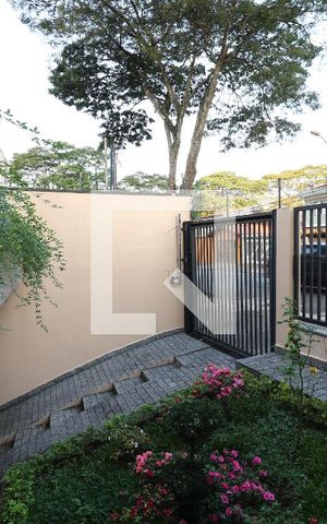 Casa à venda com 452m², 4 quartos e 12 vagasJardim