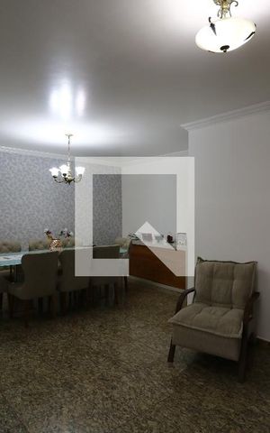 Casa à venda com 452m², 4 quartos e 12 vagasSala de Jantar
