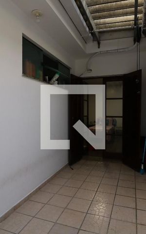 Casa à venda com 452m², 4 quartos e 12 vagasJardim de Inverno da Suíte 2
