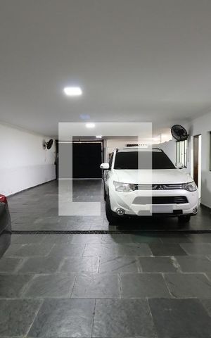 Casa à venda com 452m², 4 quartos e 12 vagasGaragem