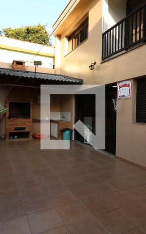 Casa à venda com 452m², 4 quartos e 12 vagasÁrea Social - Churrasqueira