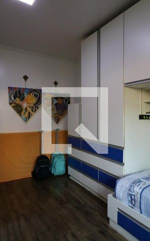 Casa à venda com 452m², 4 quartos e 12 vagasSuíte 3