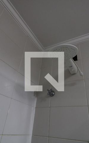Casa à venda com 452m², 4 quartos e 12 vagasBanheiro da Suíte 2